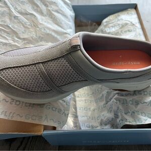 Easy Spirit Women's Gray Mesh Mules